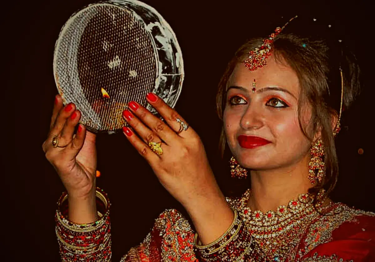 Happy Karwa Chauth Wishes 2022: