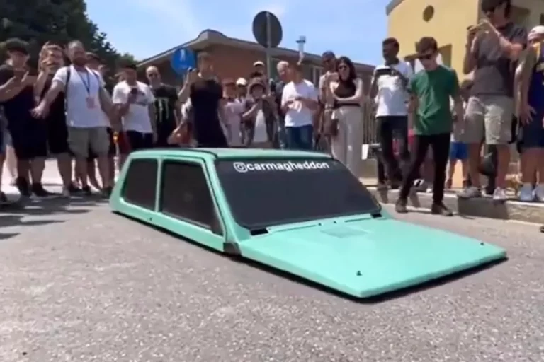 New car seen crawling on the road like a boat